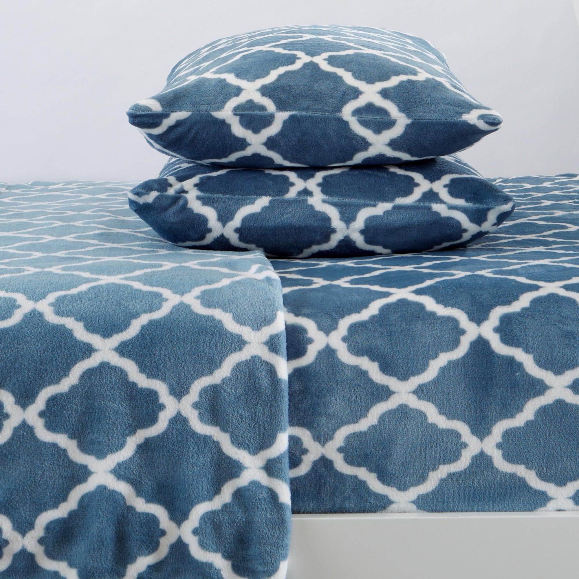 4-Piece Printed Plush Sheet - Velvet Luxe Lattice Collection - Image 8