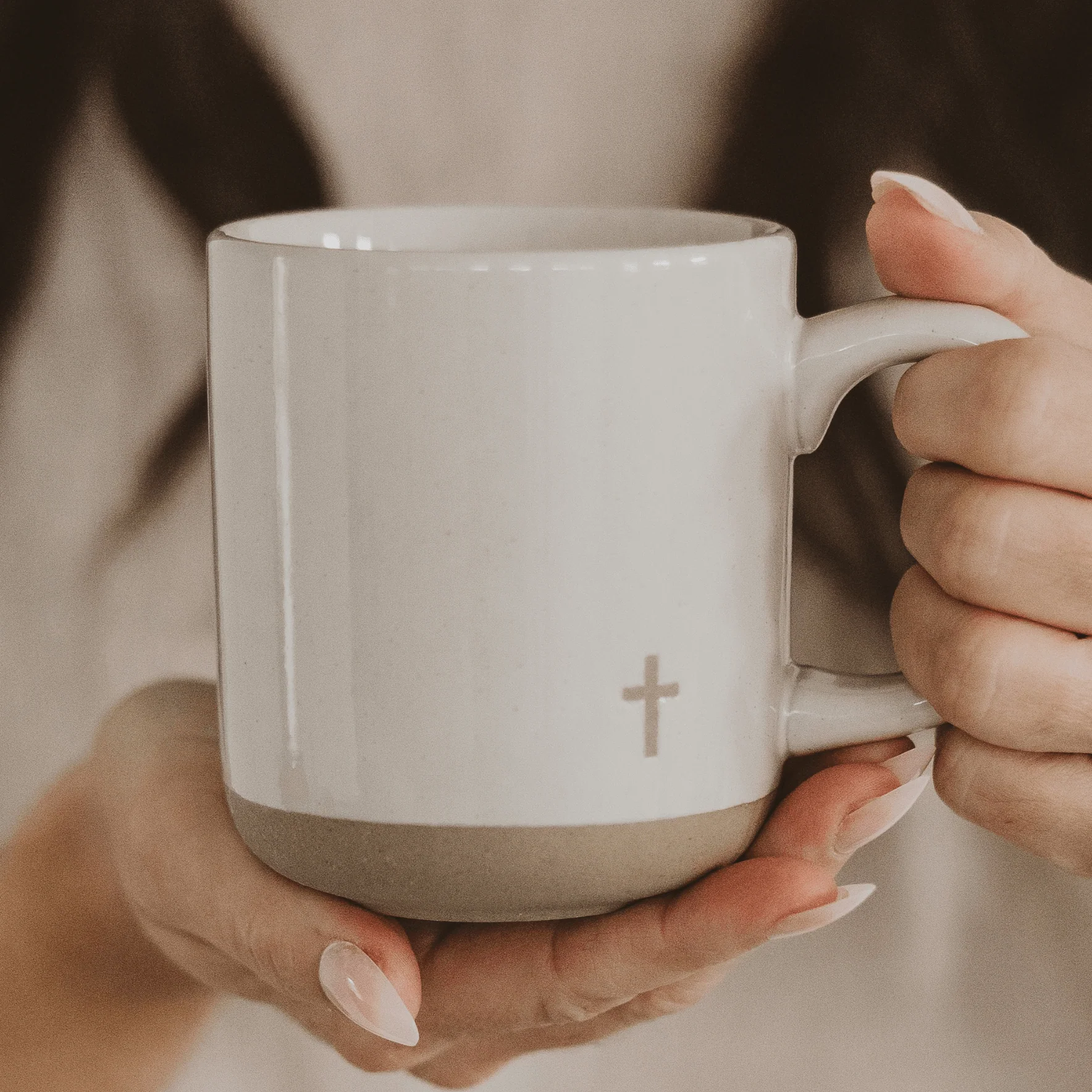 Cross 14oz Stoneware Coffee Mug - Image 3