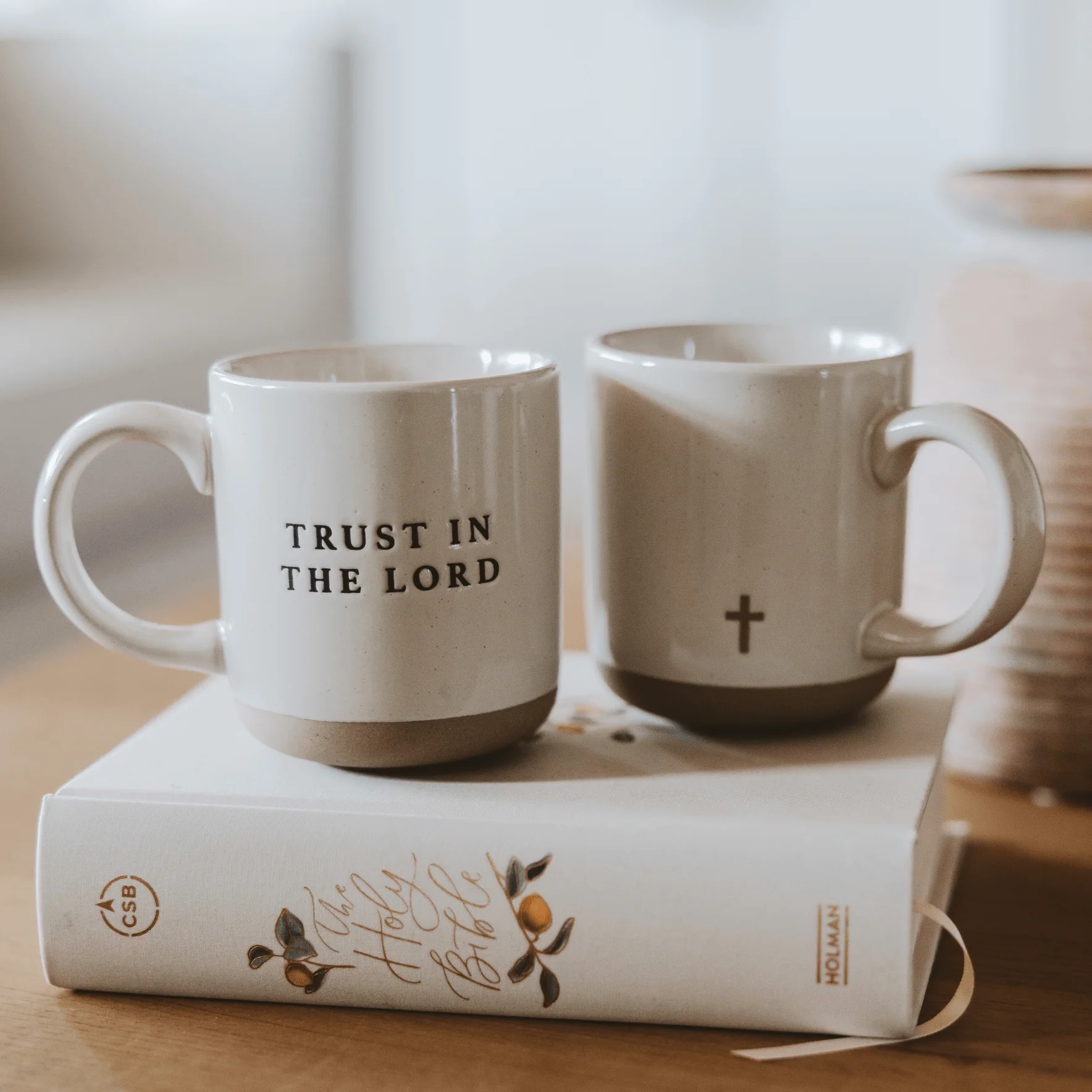Cross 14oz Stoneware Coffee Mug - Image 4
