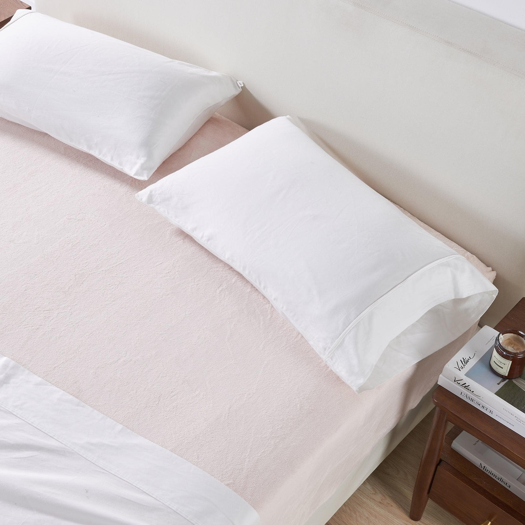Solid Plush Fitted Sheet - Velvet Luxe Collection - Image 3